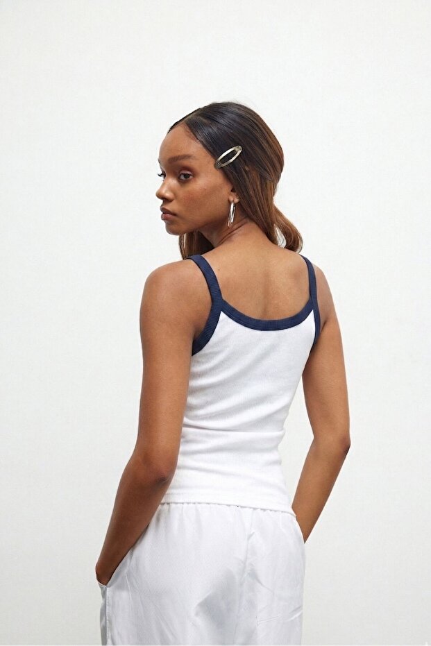 Basic Athlete with Black Ribbed Strap - 5