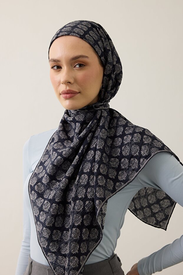 وشاح سيرين 4101 أزرق داكن
