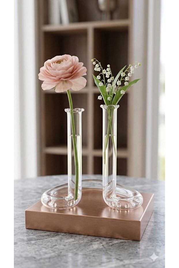 Heart-Shaped Borosilicate Glass Vase