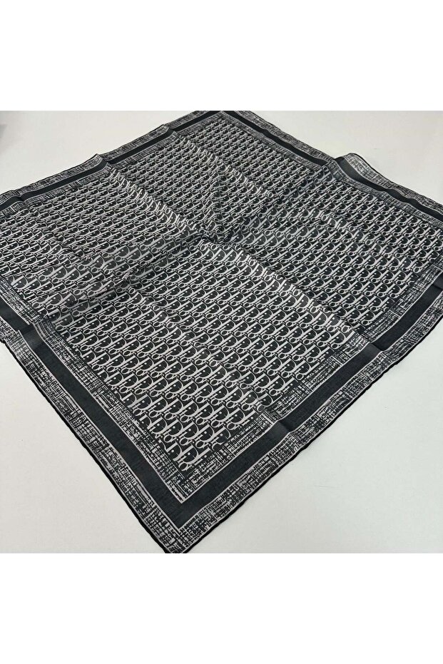 وشاح قطني ناعم بنمط D LRB3010