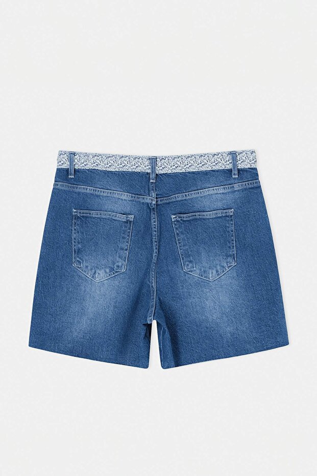 Mavi Yüksek Bel Kemeri Desenli Comfort/Orta Esnek Büyük Beden Denim Şort TBBSS26AP00040 - 6