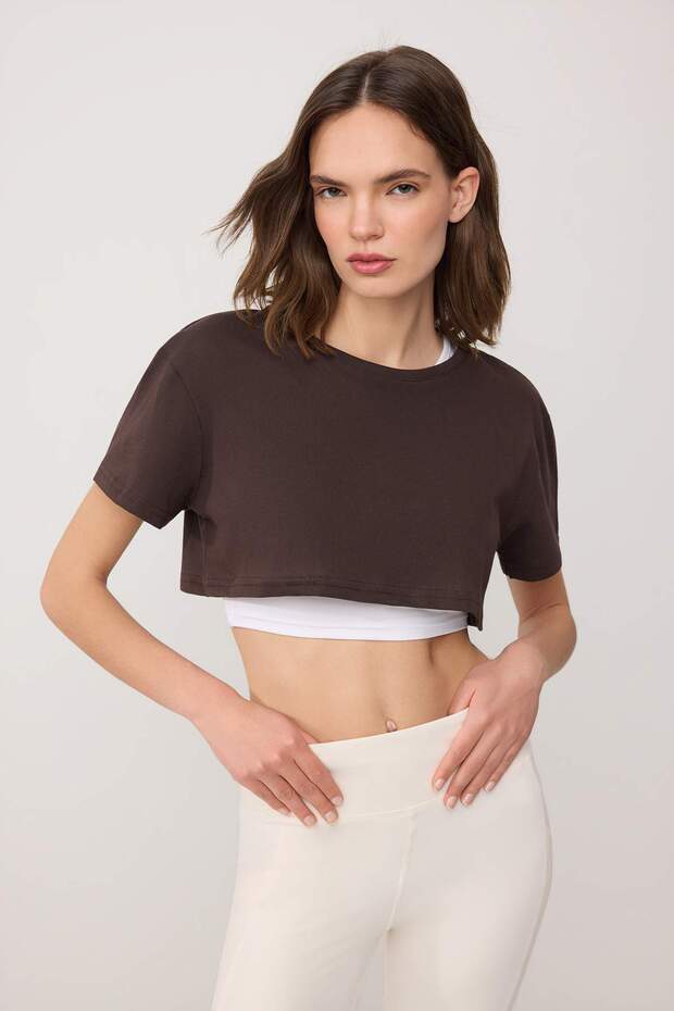 Koyu Kahverengi 2 Katmanlı Reflektör Baskılı Crop Örme Spor T-Shirt THMSS24TS00001 - 2