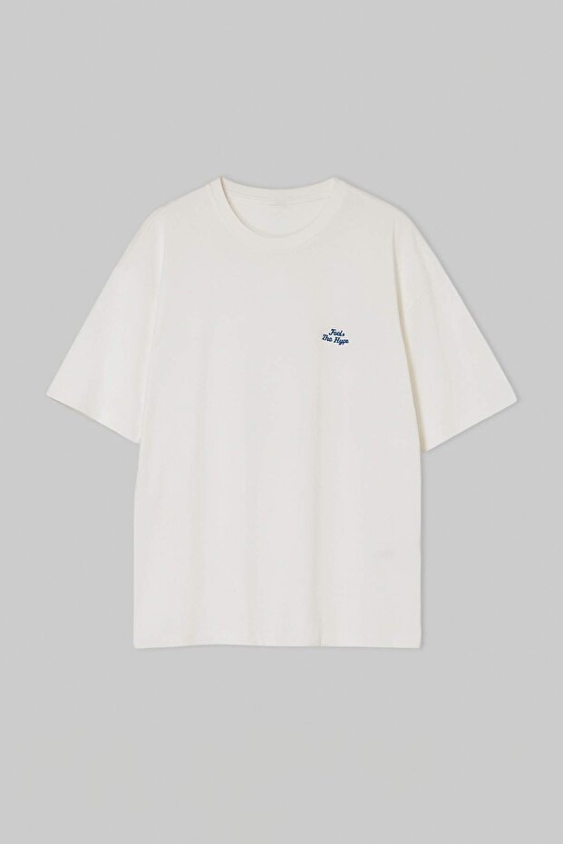 Ekru Oversize/Geniş Kesim Slogan Nakışlı %100 Pamuk T-Shirt TMNSS26TS00055 - 5