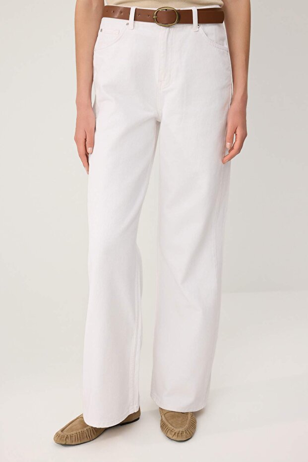 Beyaz Kemerli Yüksek Bel Wide Leg Geniş Paça %100 Pamuk Non-Stretch Jeans TWOSS26JE00323 - 3