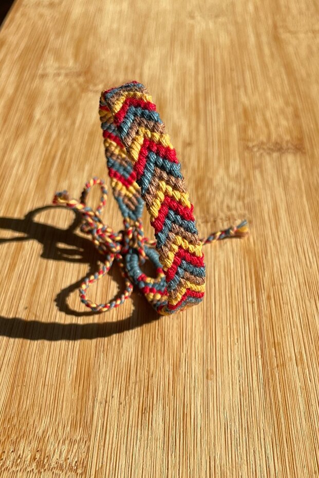 Chevron Friend Macrame Bracelet