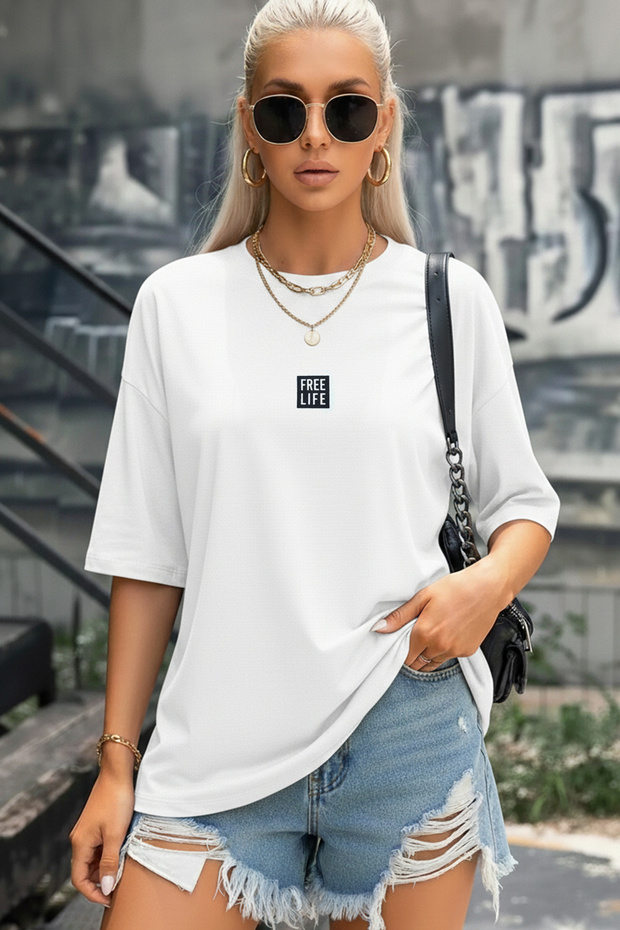 Women's Free Life White Crew Neck Oversize Salas T-Shirt