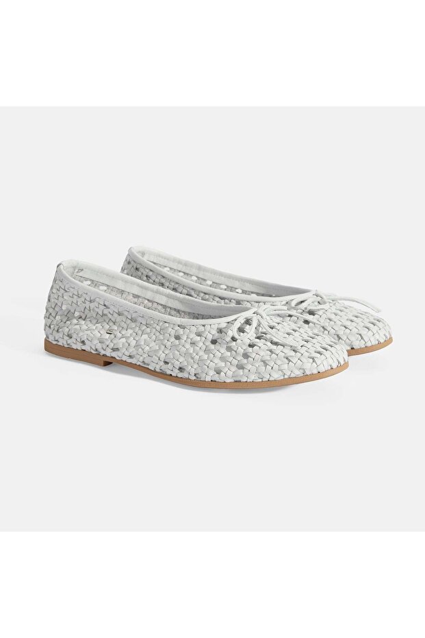Women's White Bow Detailed Knitted Ballerinas