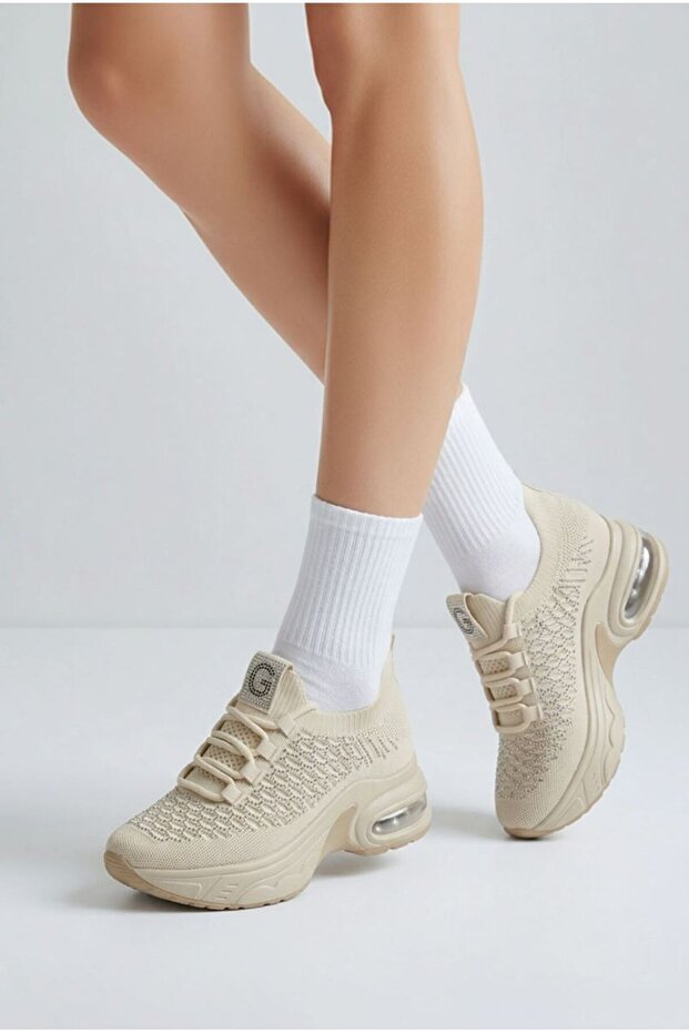 Women's Stylish Stone Sneakers with Hidden Padding