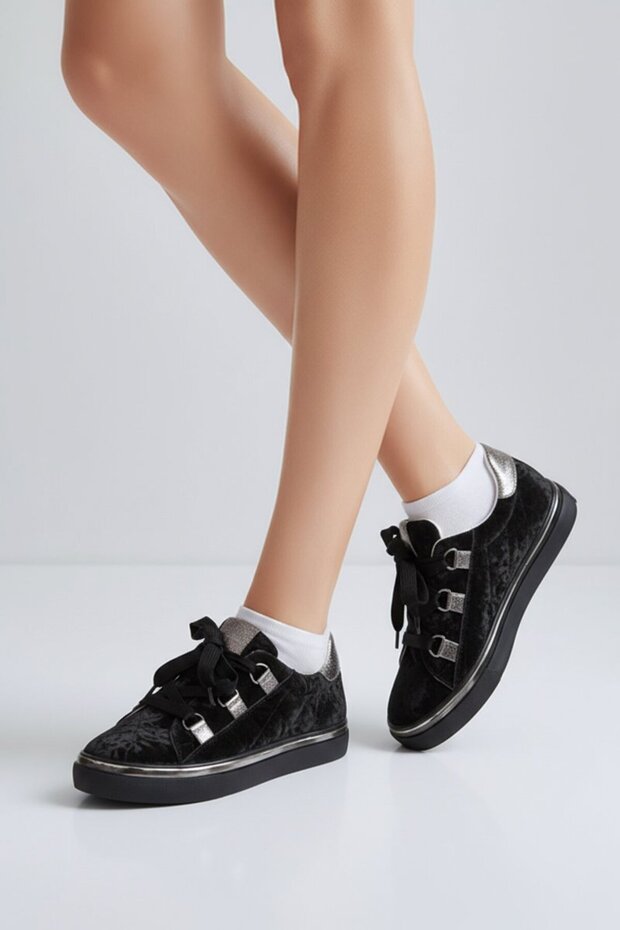 Vollex Stylish Women's Flat Casual Sneakers