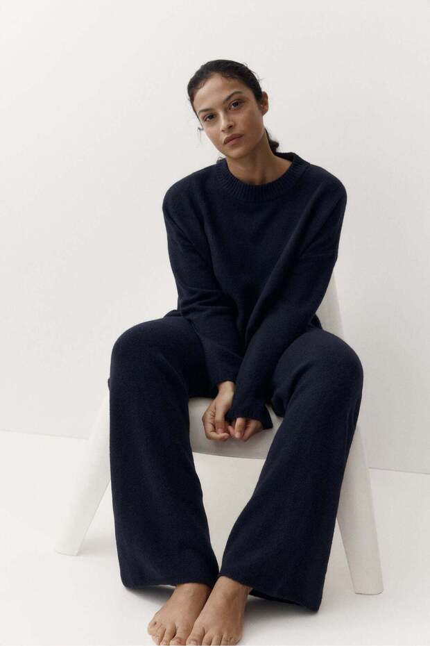 Fine-knit trousers