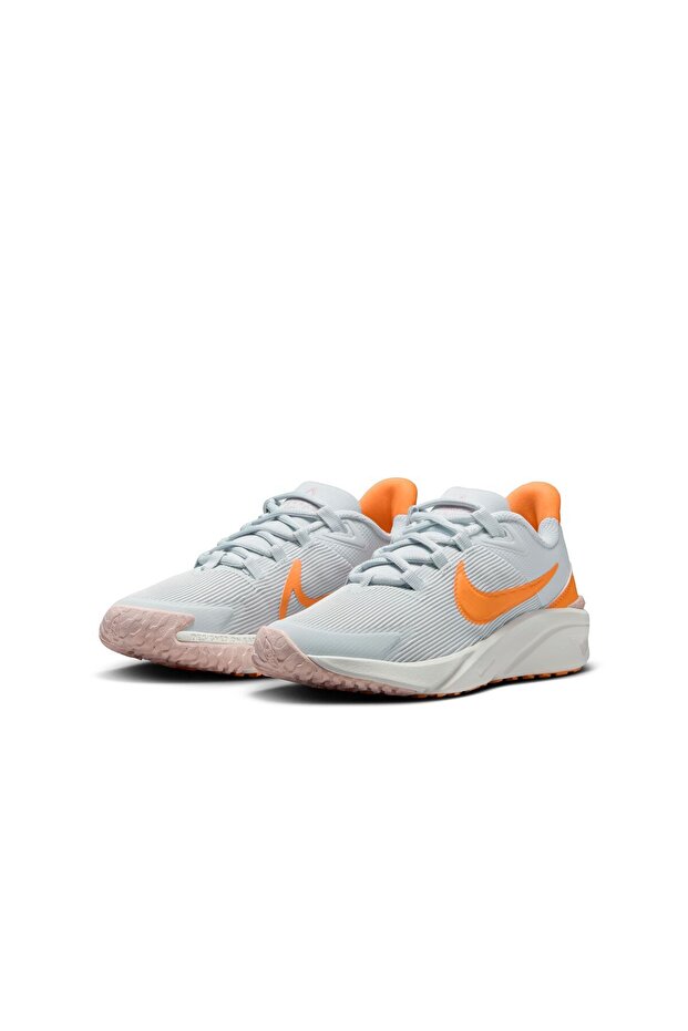 NIKESTARRUNNER4NNGS