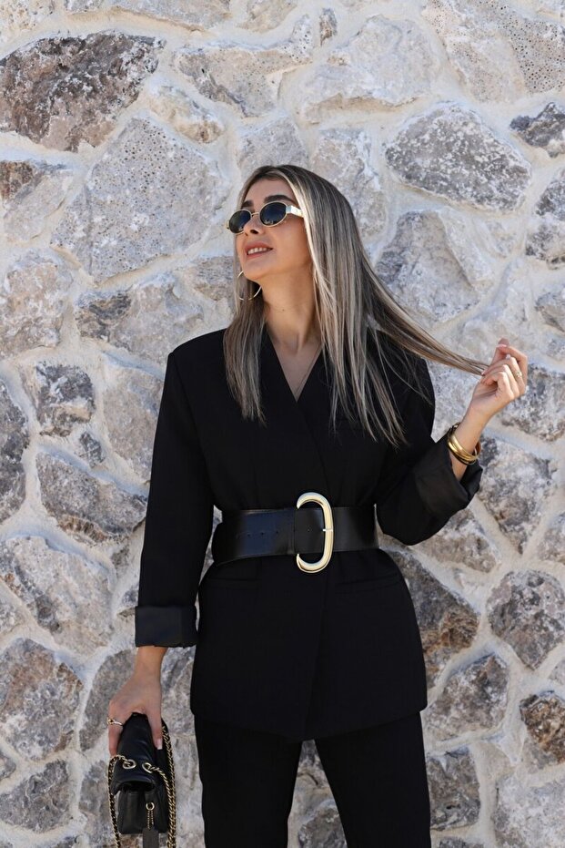 Black Standard Size Thick Belted Blazer