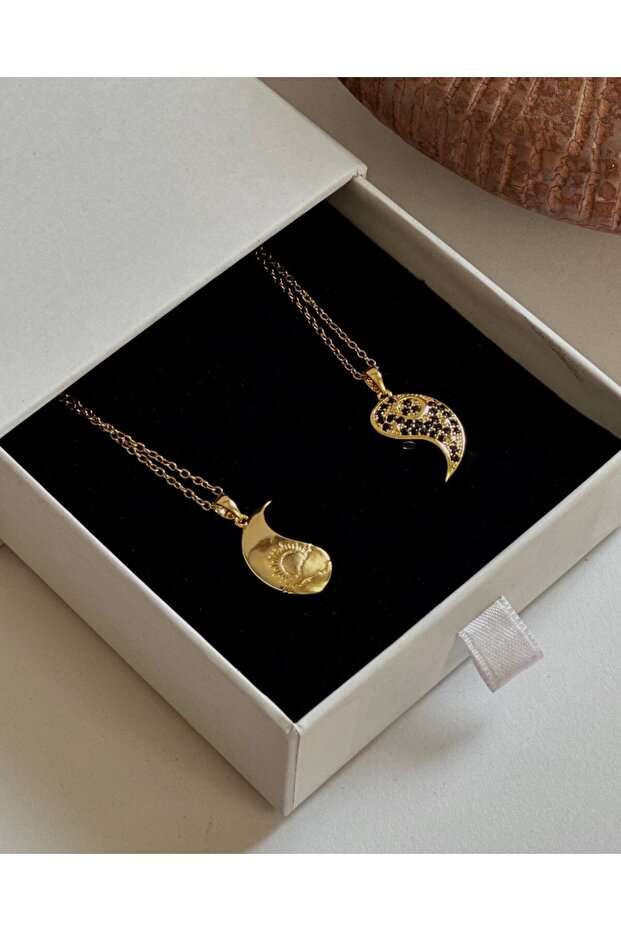 2-Piece Best Friend Necklace