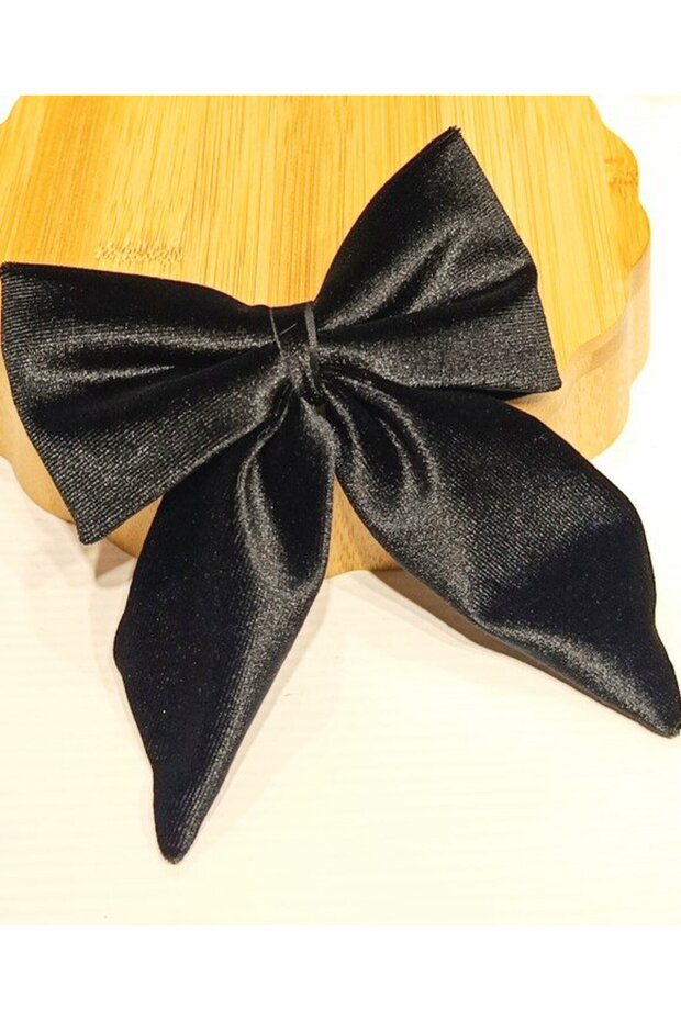 Luxurious Flashy Figured Velvet Clip Buckle