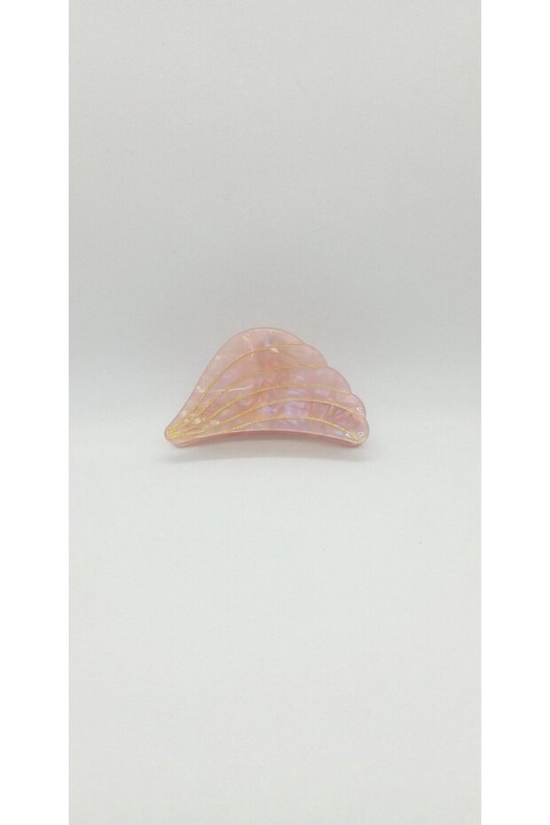 Pearlescent pink color sea shell clip buckle