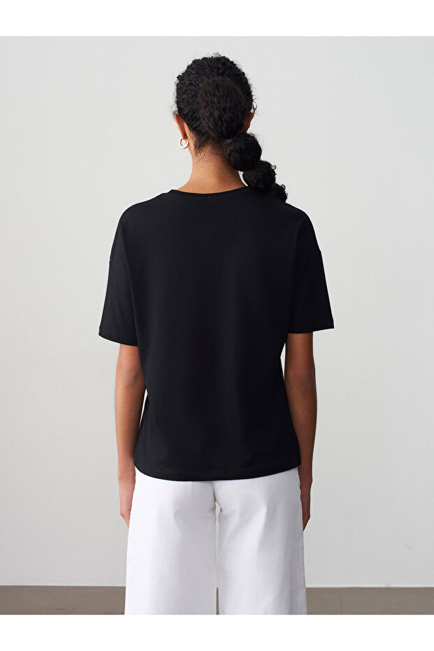 3683 Basic T-Shirt-Schwarz - 3