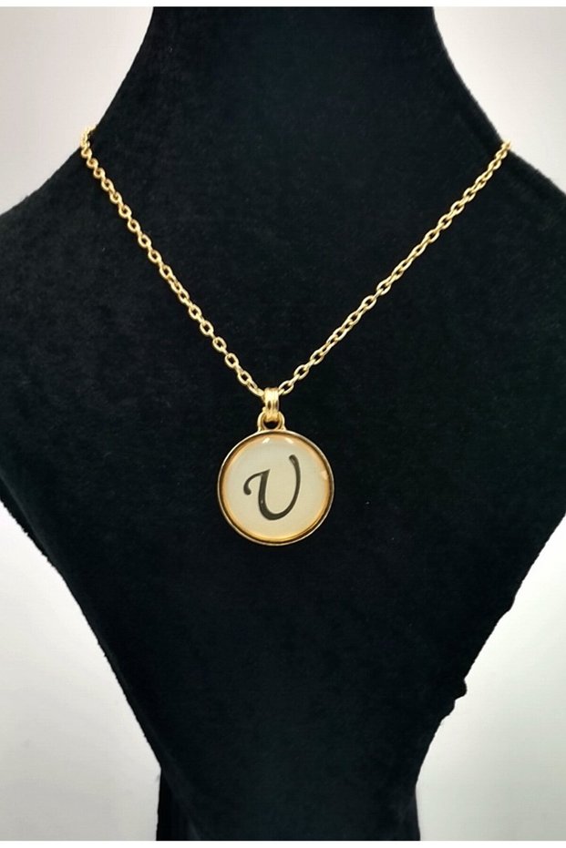 Gold Color Large Size Non-Tarnishing'U' Letter Necklace