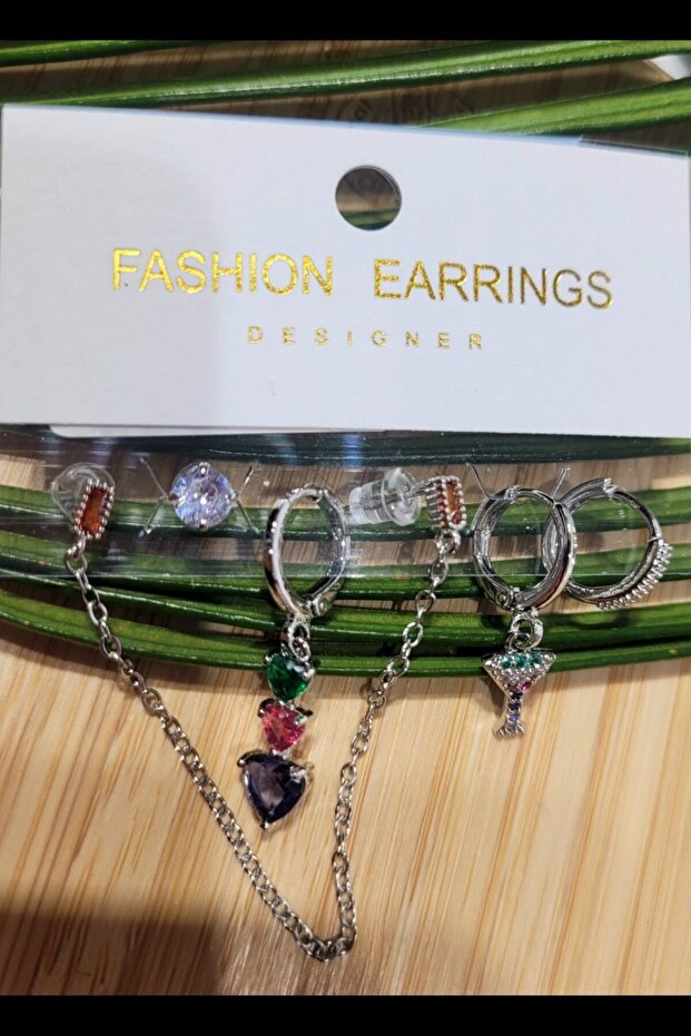 Multiple Luxurious Figured Showy 6-Piece Non-Tarnish Earrings