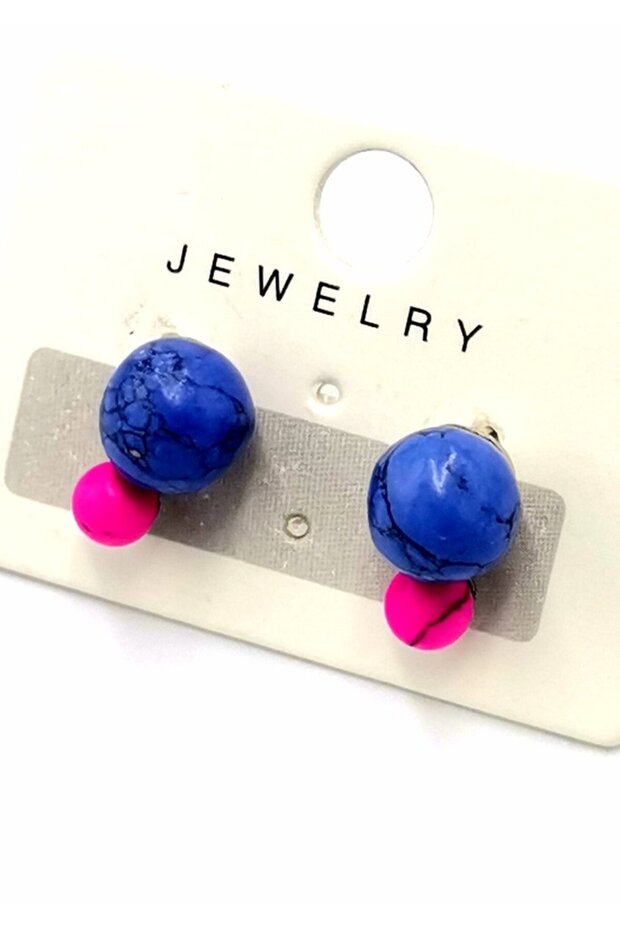 Colorful Non-Tarnish Luxury Earrings with Daisy Figure