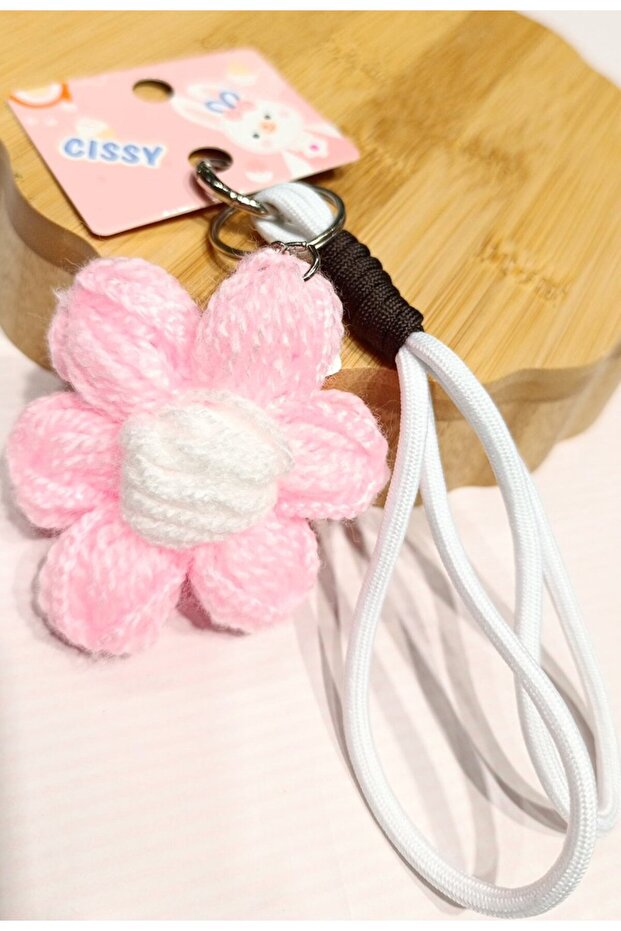 Knitted Flower Patterned Flashy Keychain