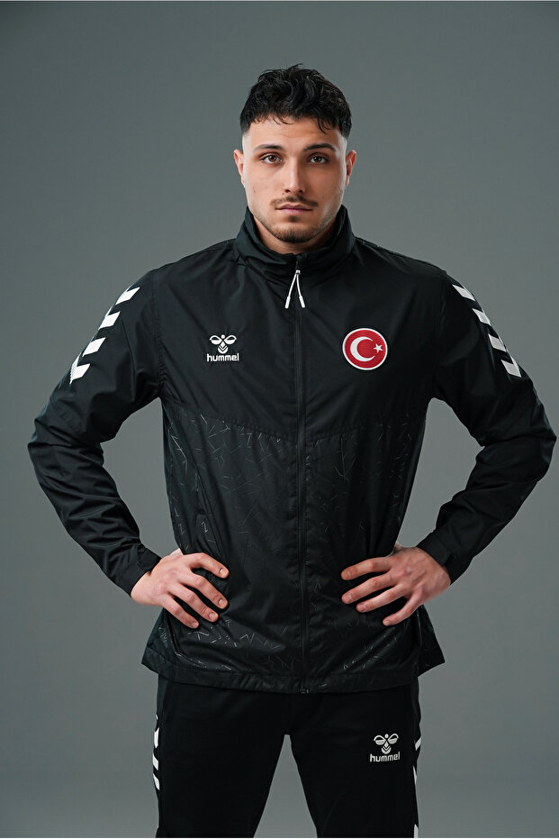 Dream National Team Raincoat Black