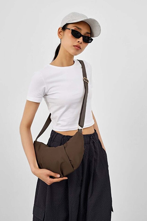 Carpe Teknik Fabric Sports Shoulder Bag Dark Brown