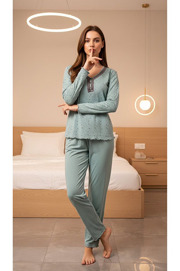 Women's Long Sleeve Star Patterned Lace Detailed Pajama Set