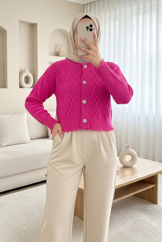 كارديجان قصير ممزق بأزرار حجرية - فوشيا