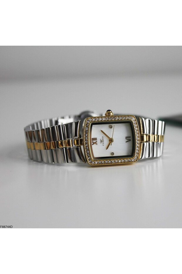 F88744D Women's Wristwatch with Steel Strap
