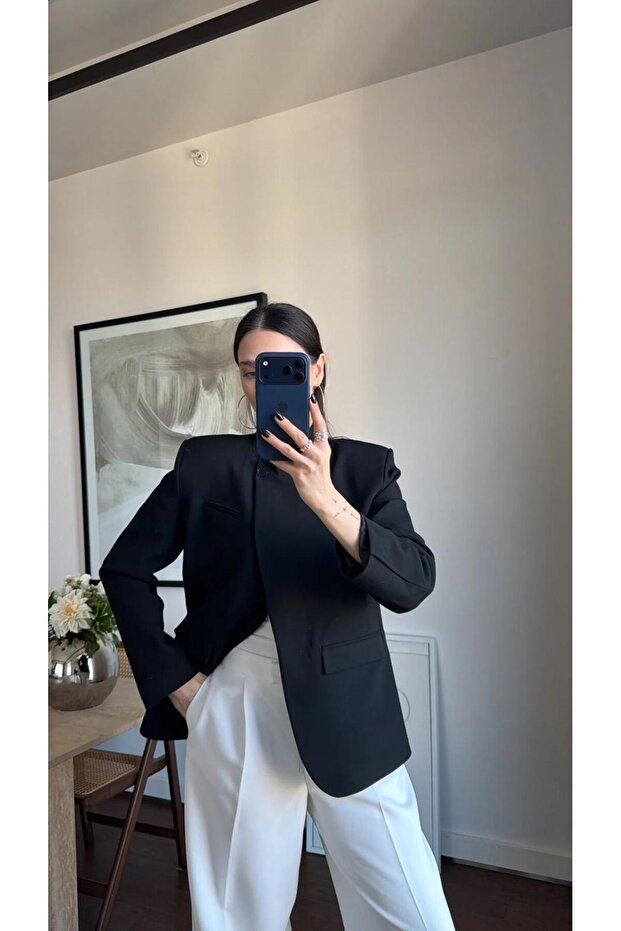 Double-Breasted Asymmetrical Buttoned Padded Blazer Jacket - 4