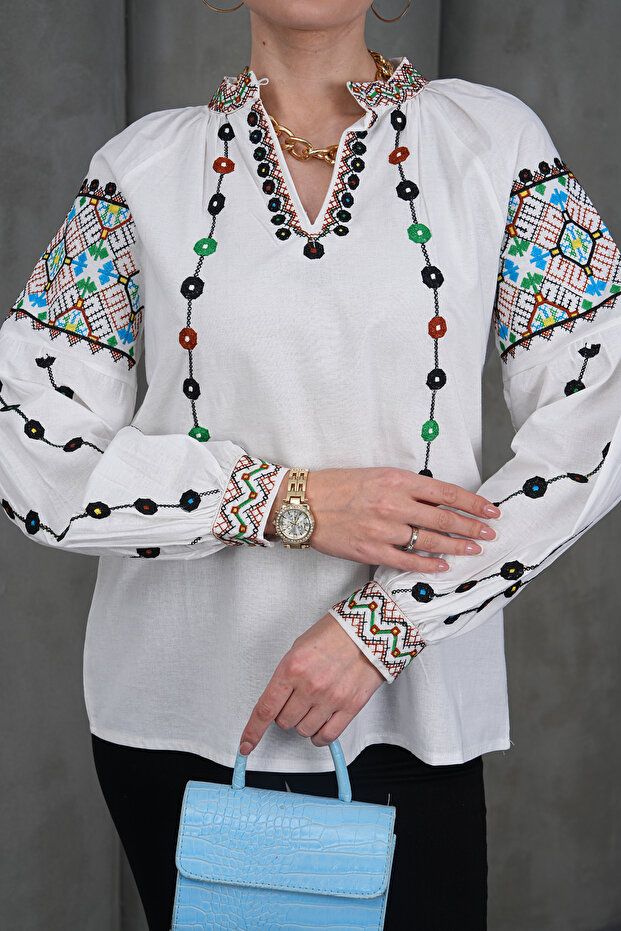 Buttoned Collar Embroidered Cotton Blouse - 1