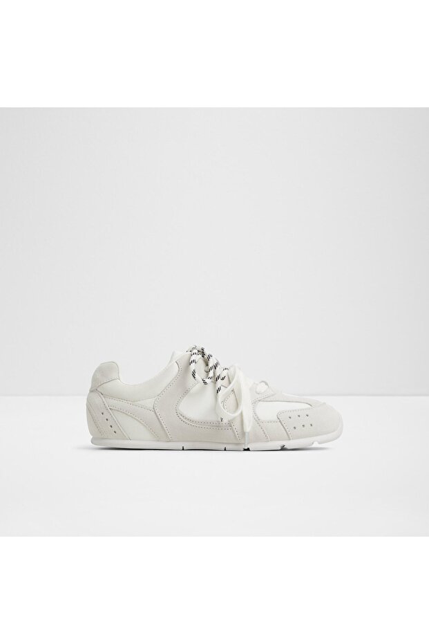 Adrelia Womens White Casual Shoes