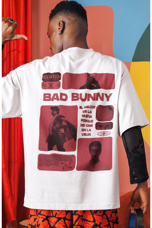 تي شيرت Bad Bunny Rapper Singer مطبوع من الخلف للجنسين مقاس كبير
