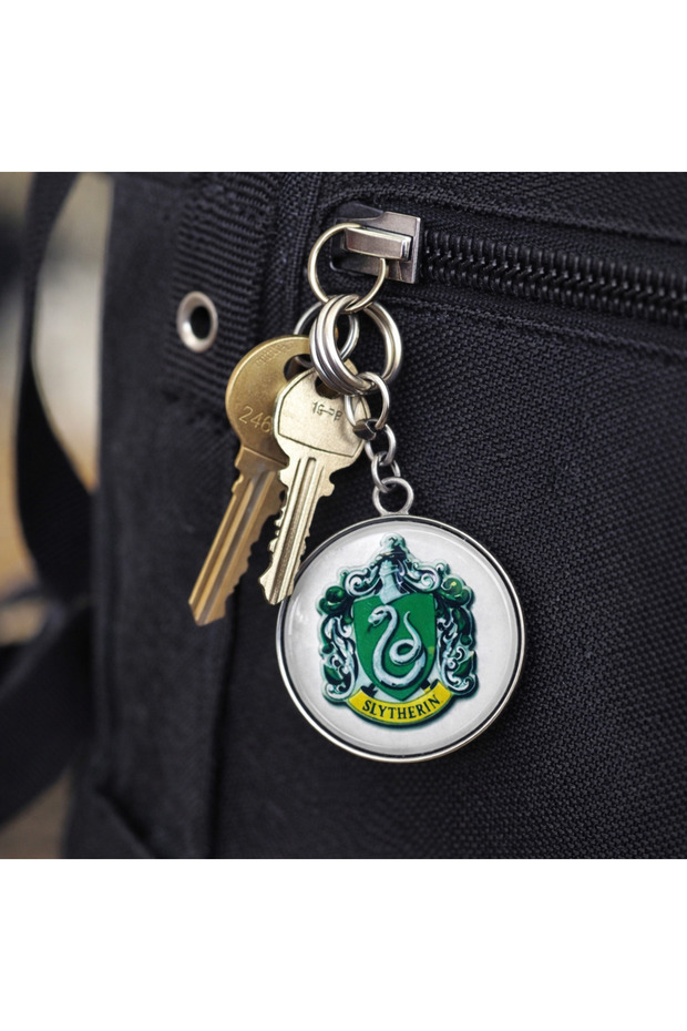 Unisex Metal Slytherin Themed Keychain Green Round Design