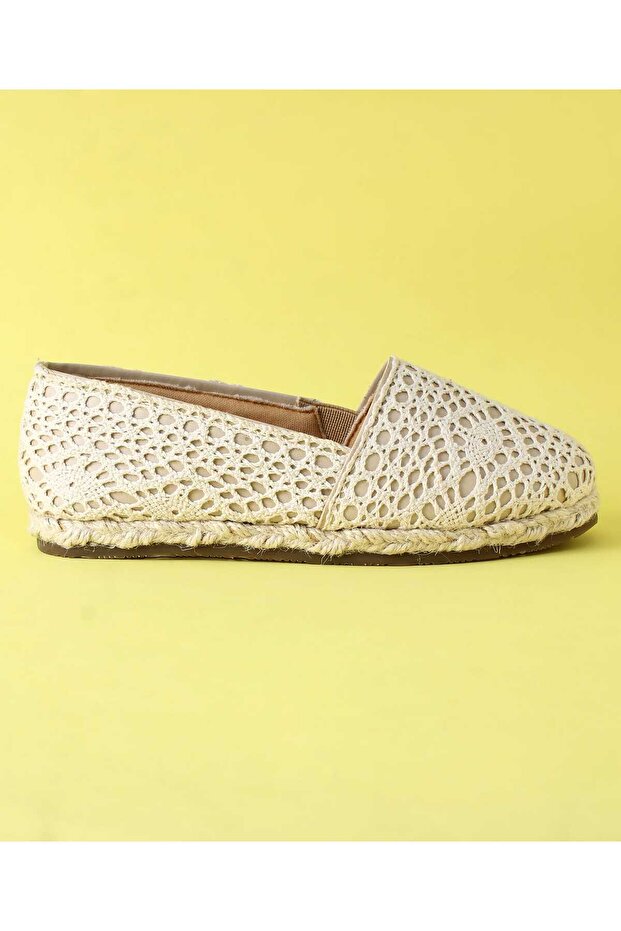 Slip On Solid Mojaris - Beige - 4