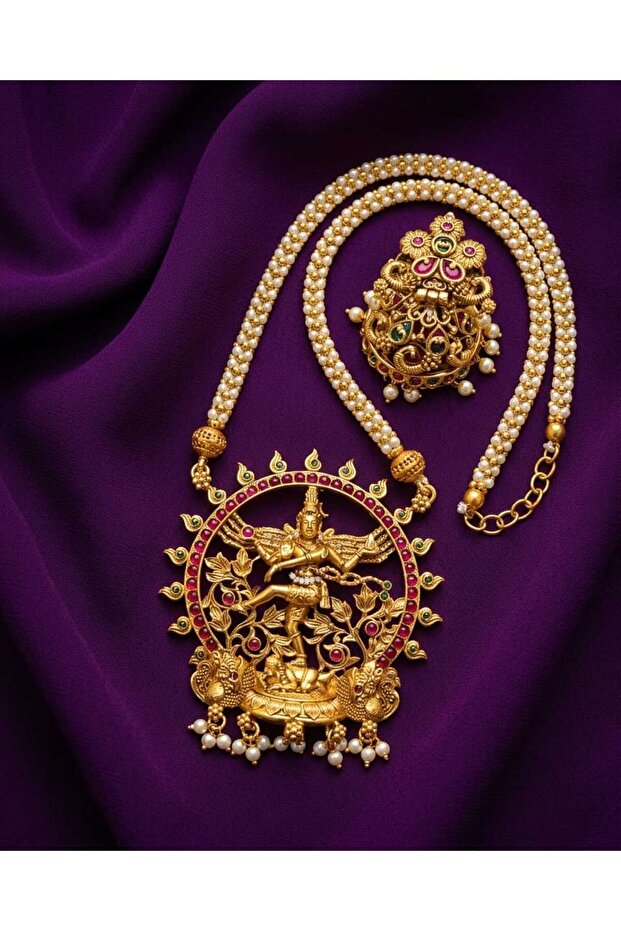 Divine Nataraja Pearl Pendant Necklace Set