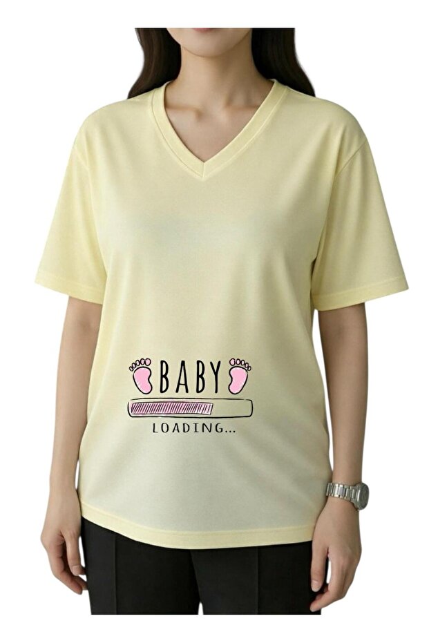 Baby Loadi̇ng Pink Foot Printed V-Neck Oversized Maternity T-Shirt 1Gj3
