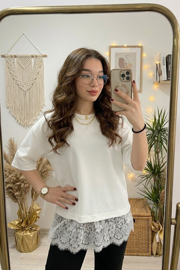 Women's Cotton T-Shirt with Lace Detail at the Hem