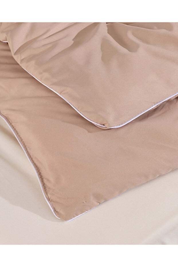 Beige Solid Comforter (King Size) - 5