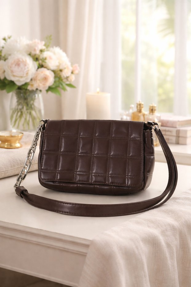 Stylish Brown Quilted Shoulder Bag with Chain Detail Women's Hand & Shoulder Bag