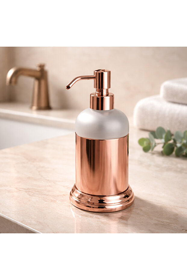 Copper Retro Liquid Soap Dispenser Bathroom Liquid Soap Dispenser Brass Material Rustproof Bronze Color