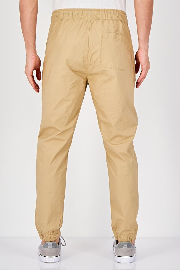 Men Regular Fit Solid Jogger Pants, Tan - 2