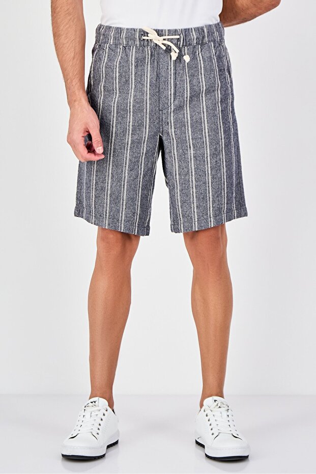 Men Stripe Basic Shorts, Grey - 1