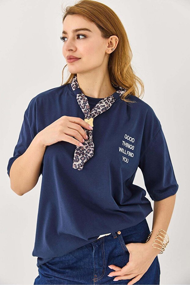 Women's Scarf Embroidered Oversize Tshirt Navy Blue
