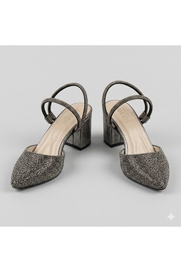 (Öz Maçan) Women's Closed-Toe Thick-Heeled Shoes with Drop Stone Detail Platinum