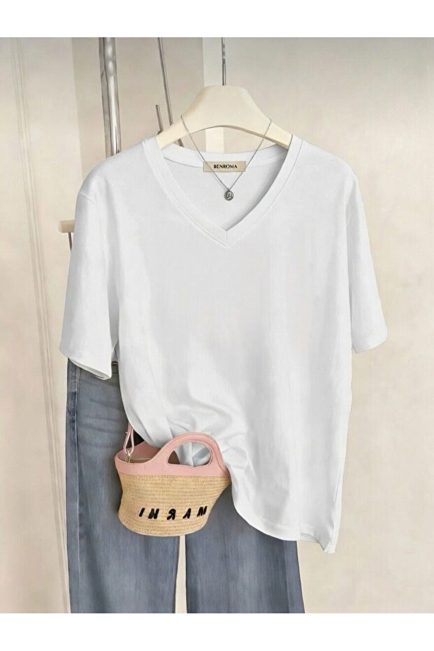 V-Neck Oversized T-Shirt 3Vq4