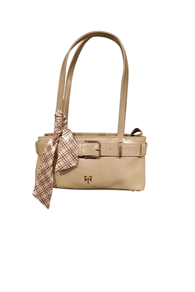 A Great Shoulder Bag Ecru
