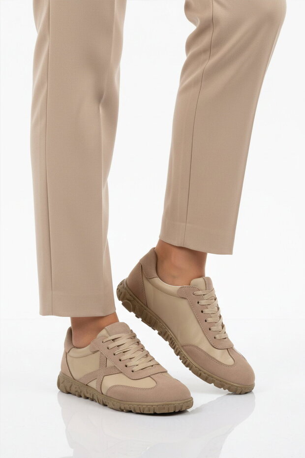 Beige Genuine Leather Women's Casual Shoes