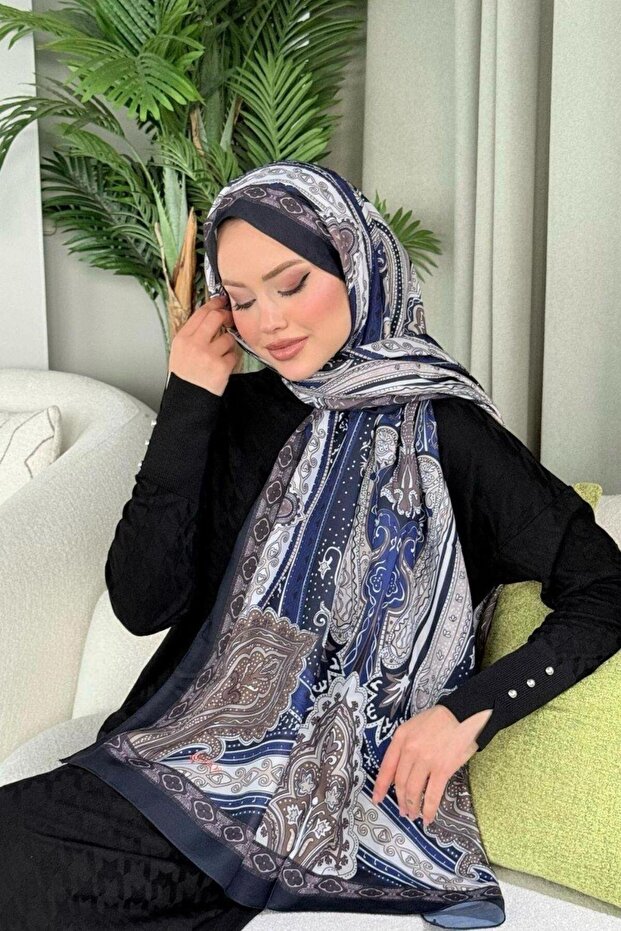 Lagoon Pattern Shawl Navy Blue