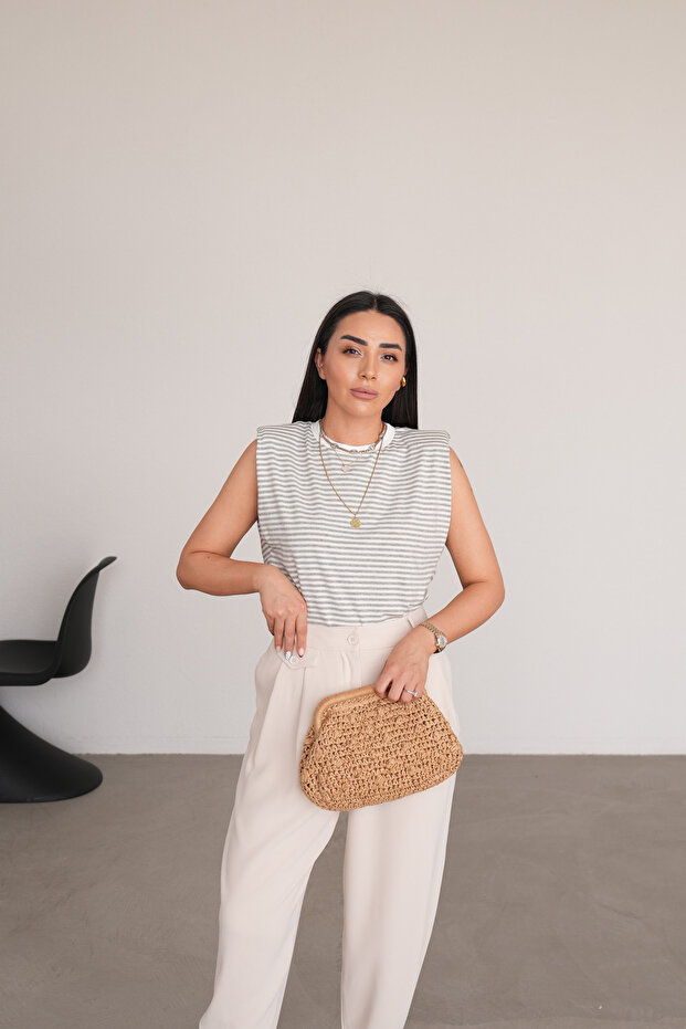 Striped Padded Basic T-Shirt - 1